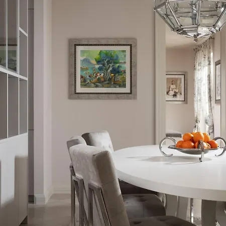 Cleo فيلة Tar-Vabriga